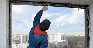 Демонтаж остекления балкона в Щекино - цена от 567 руб. - Сварной-Кно