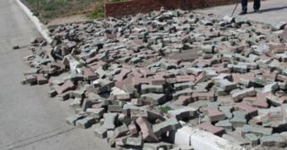 Демонтаж тротуарной плитки Щекино, цена от 2933 руб.